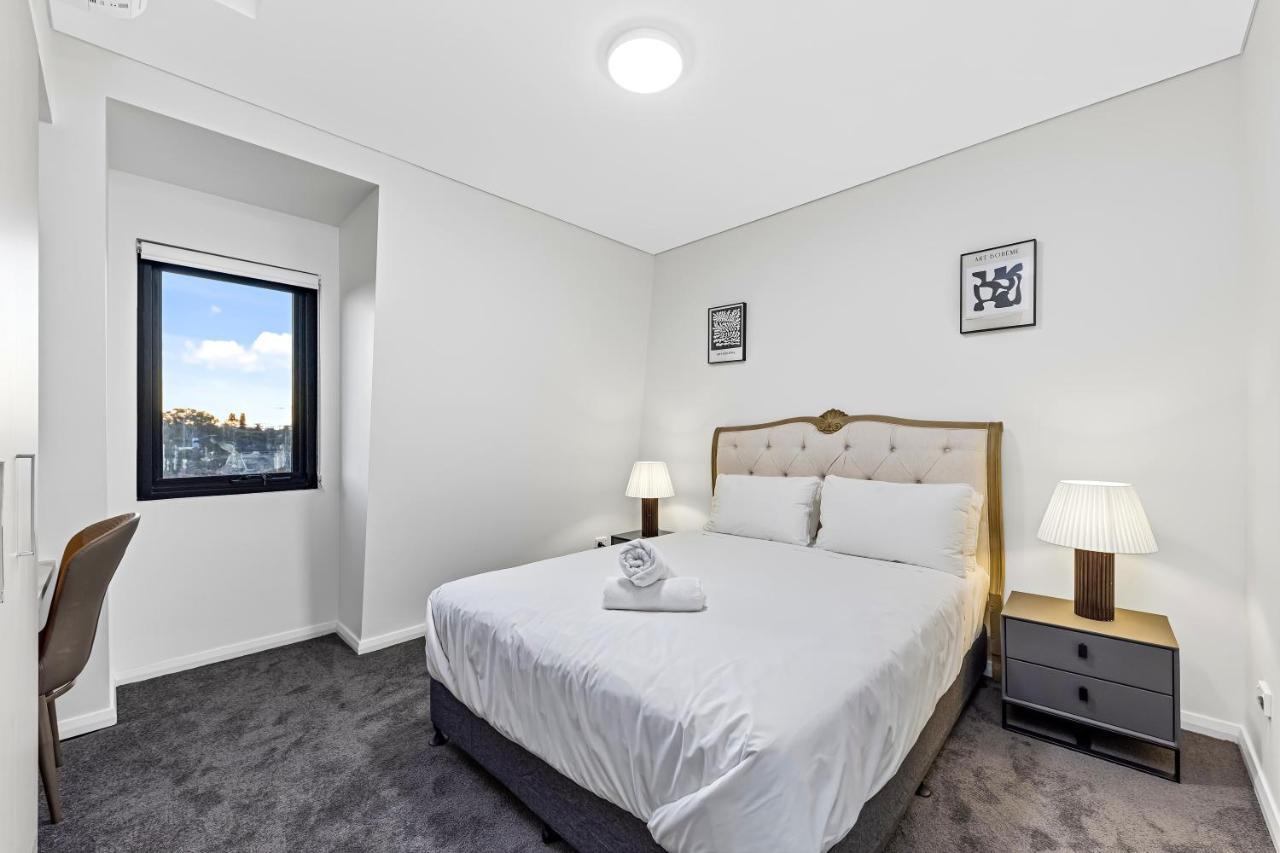 Urban Oasis In Heart Of Homebush ซิดนีย์ ภายนอก รูปภาพ