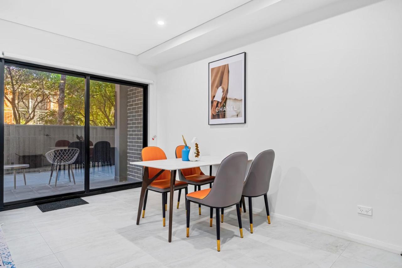 Urban Oasis In Heart Of Homebush ซิดนีย์ ภายนอก รูปภาพ